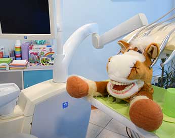 Impariamo a curare l'igiene orale fin da piccoli divertendoci